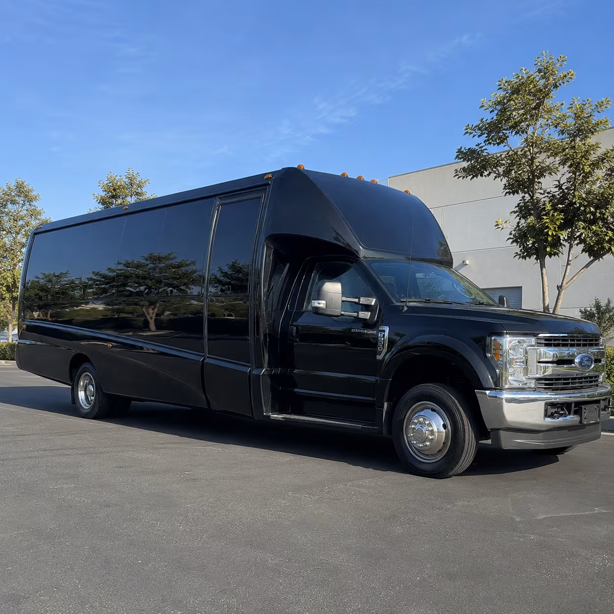 baytown prom party bus rental