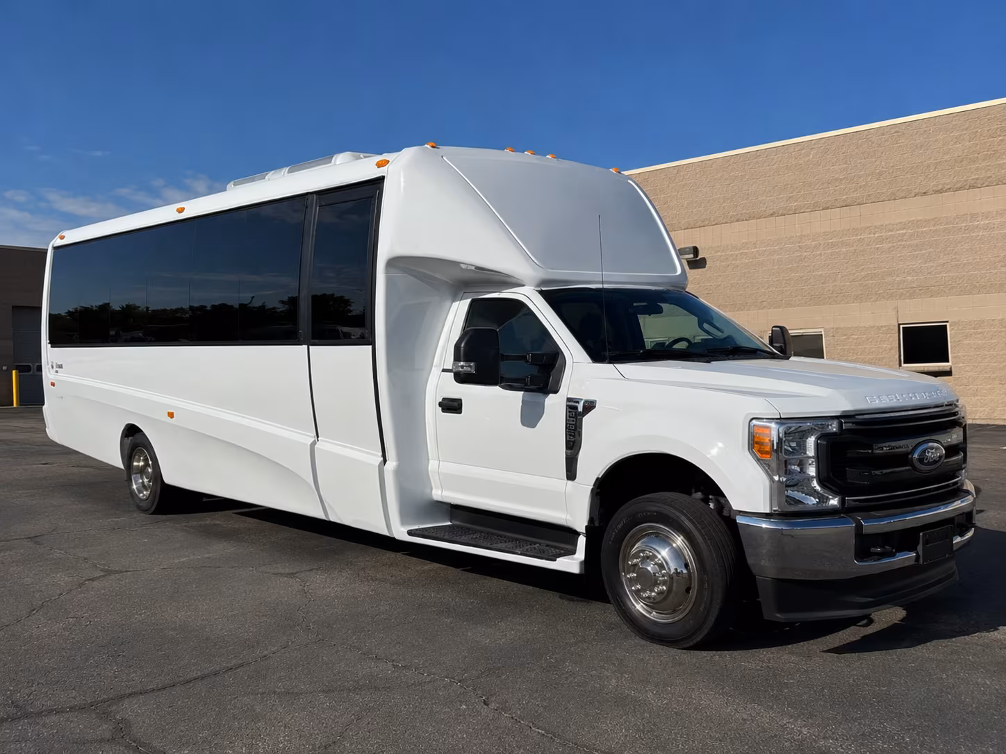 league city charter bus rentals for league city weddings