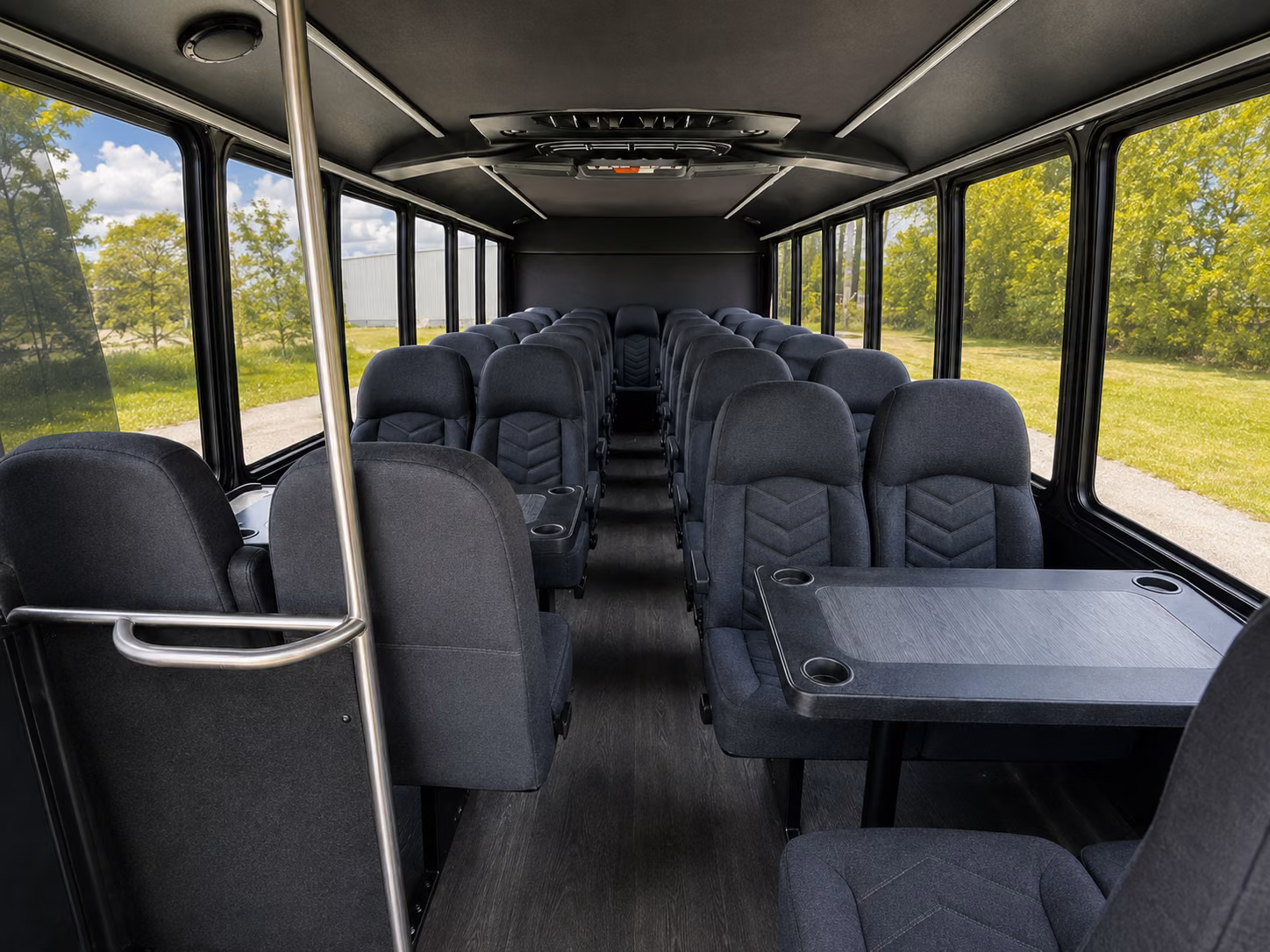 port arthur show up to port arthur concerts in a charter bus