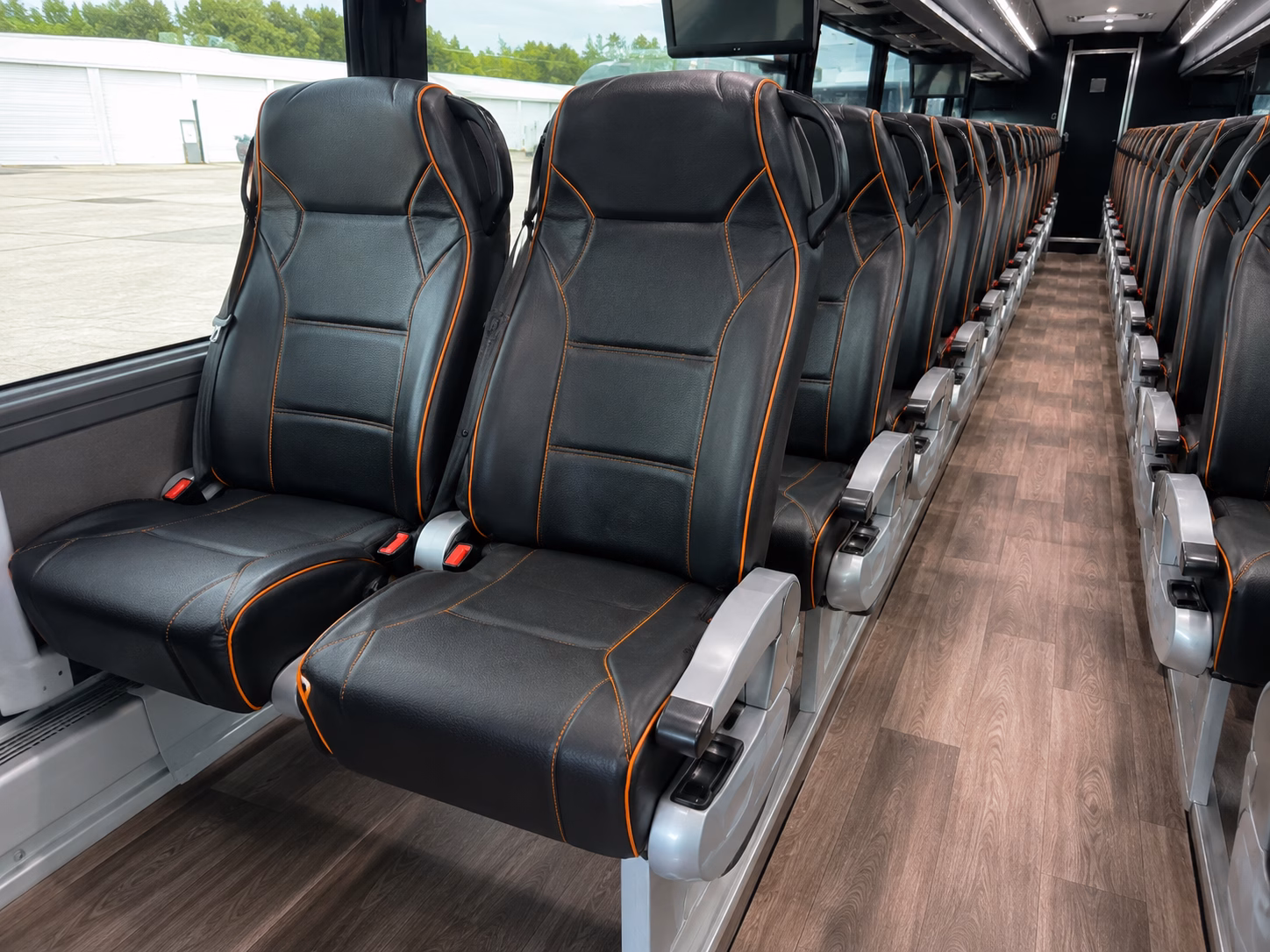 sugar land government and military charter bus rentals in sugar land