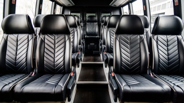 18 passenger minibus rental galveston