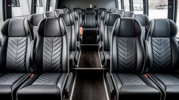 20 passenger minibus rental galveston